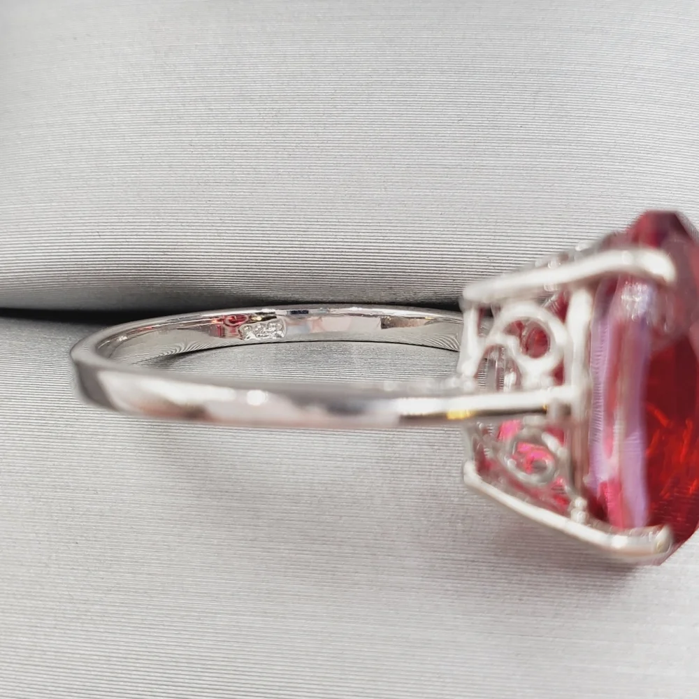 Genuine 6 Carat Red Quartz 925 Sterling Silver Solitaire Statement Ring